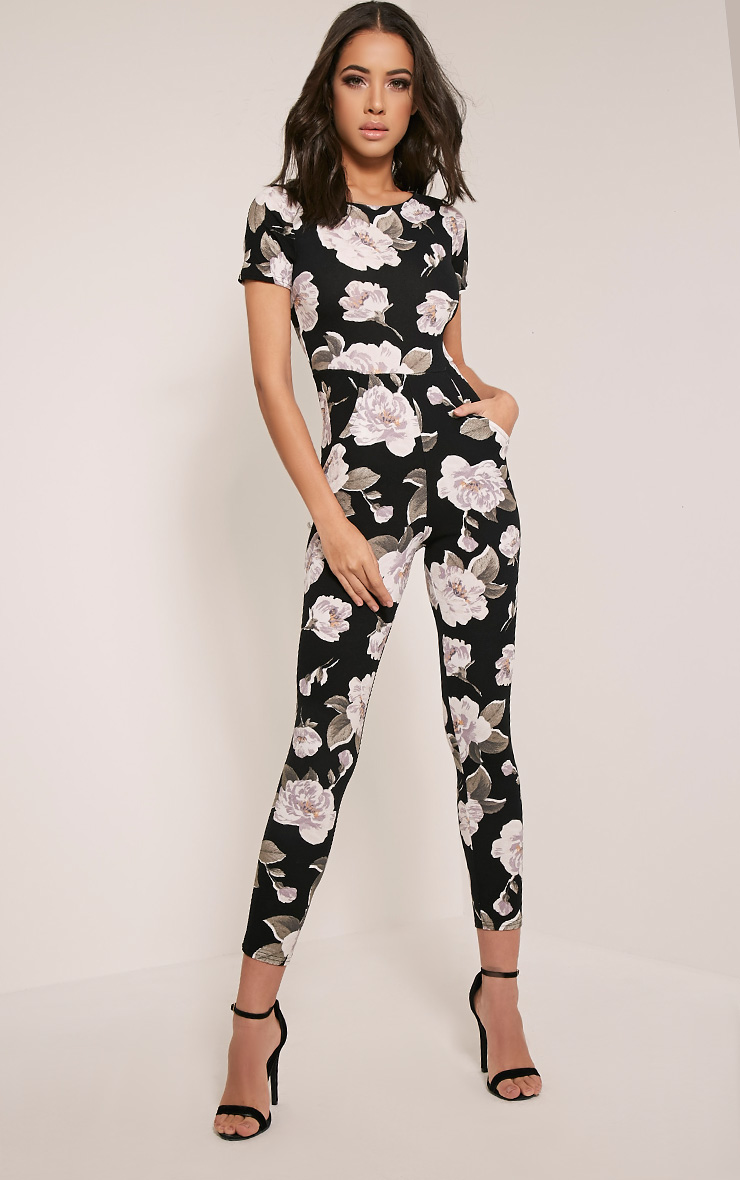 Shop by category Shop cute sexy rompers and jumpsuits for women at tokosepatu.ga the latest women rompers,denim rompers for women,short rompers,strapless rompers,long rompers,short jumpsuits,one shoulder jumpsuit,floral playsuit,dressy romper,denim romper,v neck jumpsuit,halter neck jumpsuit,backless jumpsuit,leather jumpsuit,jean jumpsuit,long jumpsuit and more at a low price.