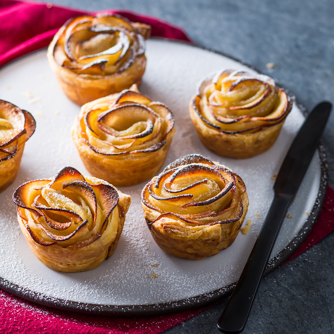Apple roses