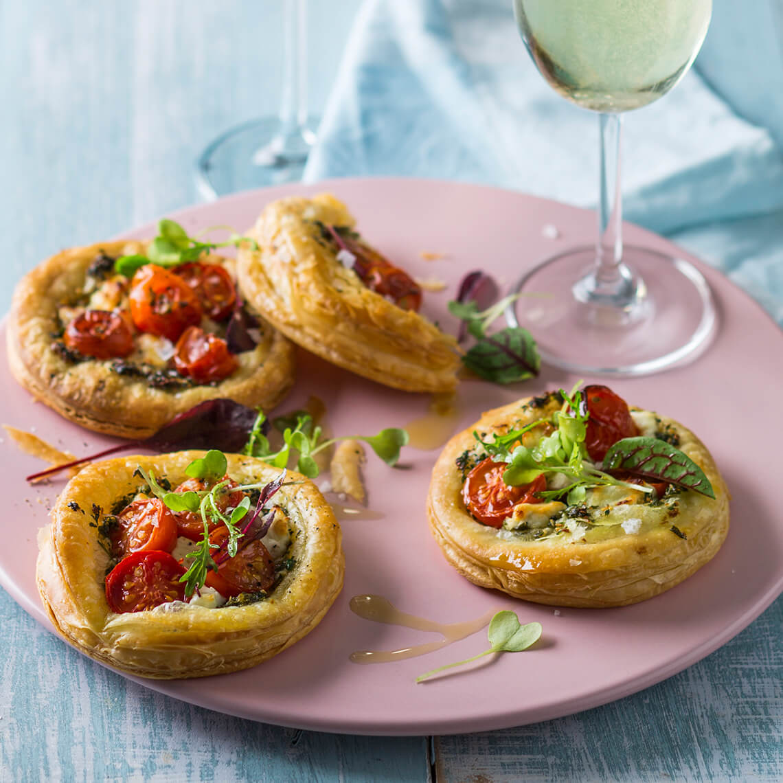 Tomato and goat’s cheese tarts Recipes Pick n Pay