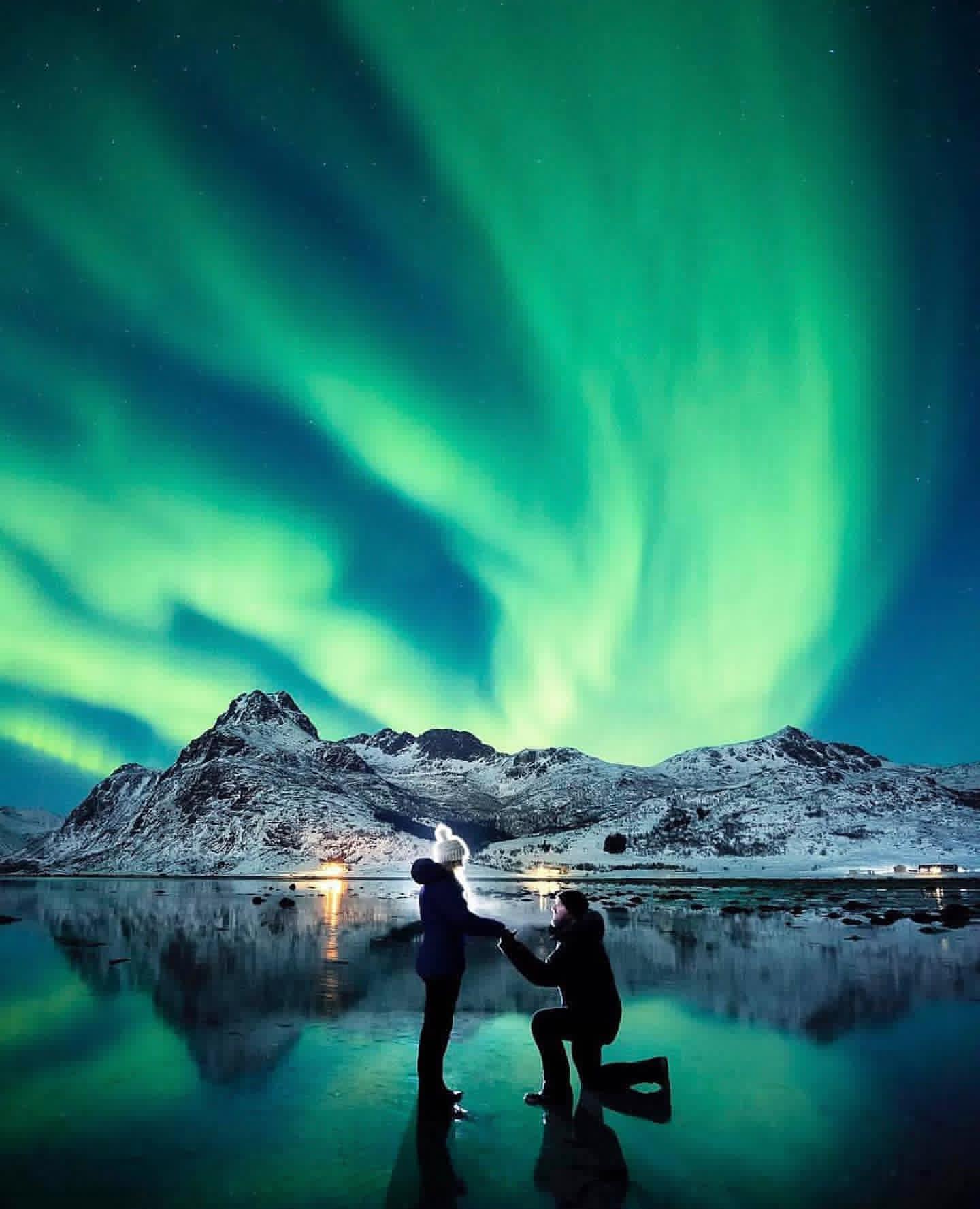 northern lights marriage proposal idea