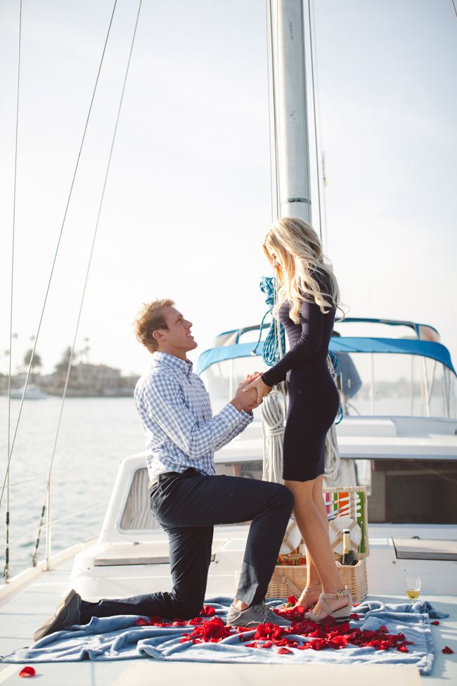 marriage proposal idea on a boat