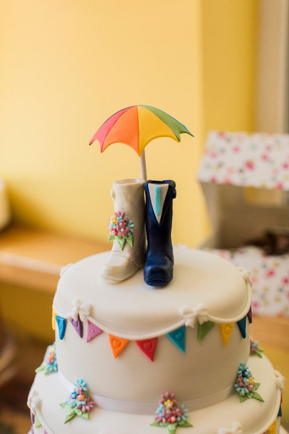 Top 11 Wedding Cake Topper Ideas Poptop Event Planning Guide