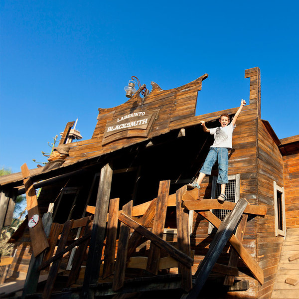 Laberinto Blacksmith - Far West