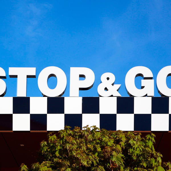 FERRARI LAND FICHA RESTAURANTES STOP&GO PRINCIPAL