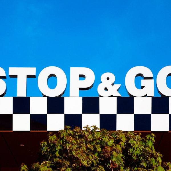 restaurante- stopandgo-ferrariland