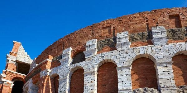 Колизей в Риме Ferrari Land