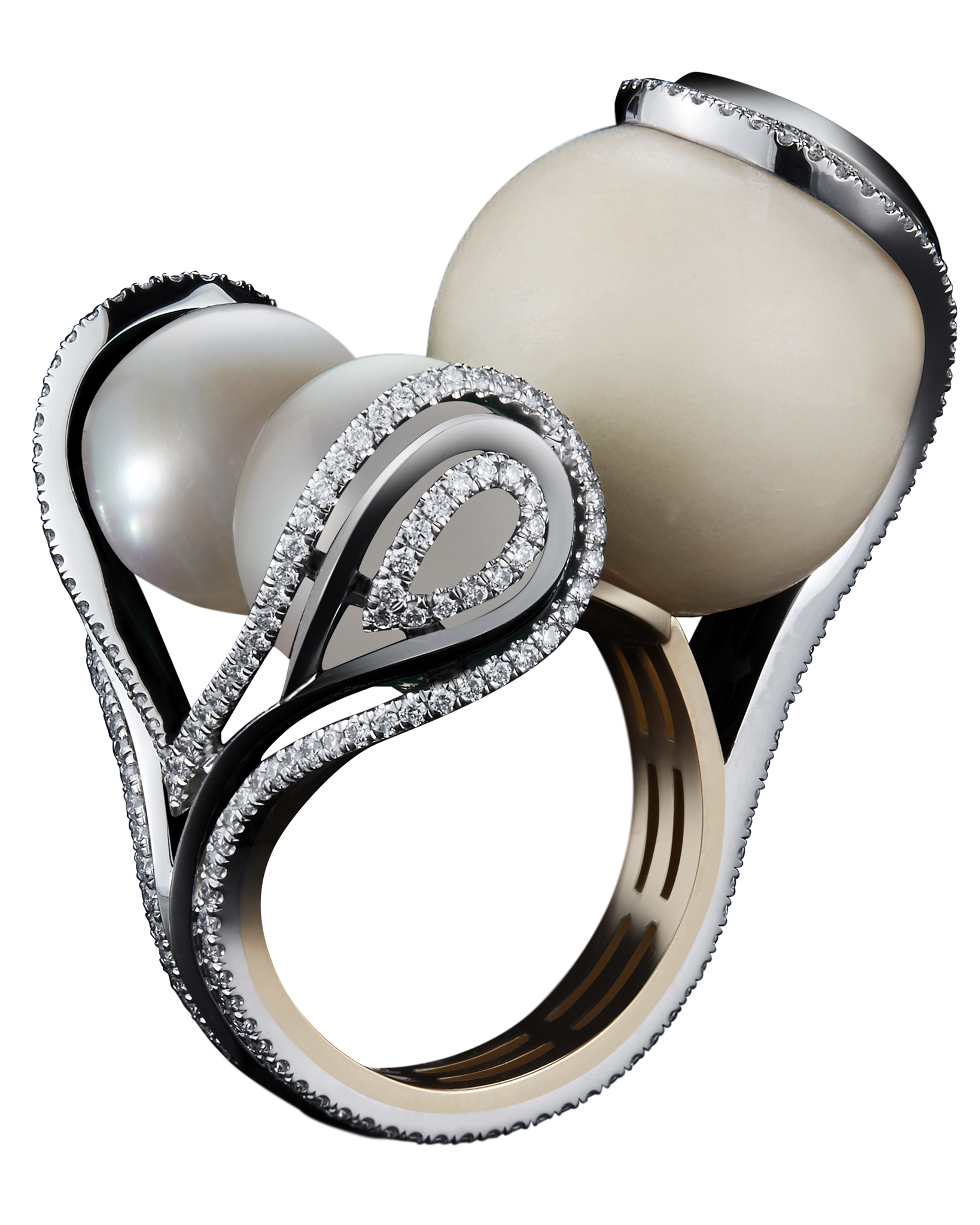 Alexandra Mor ring