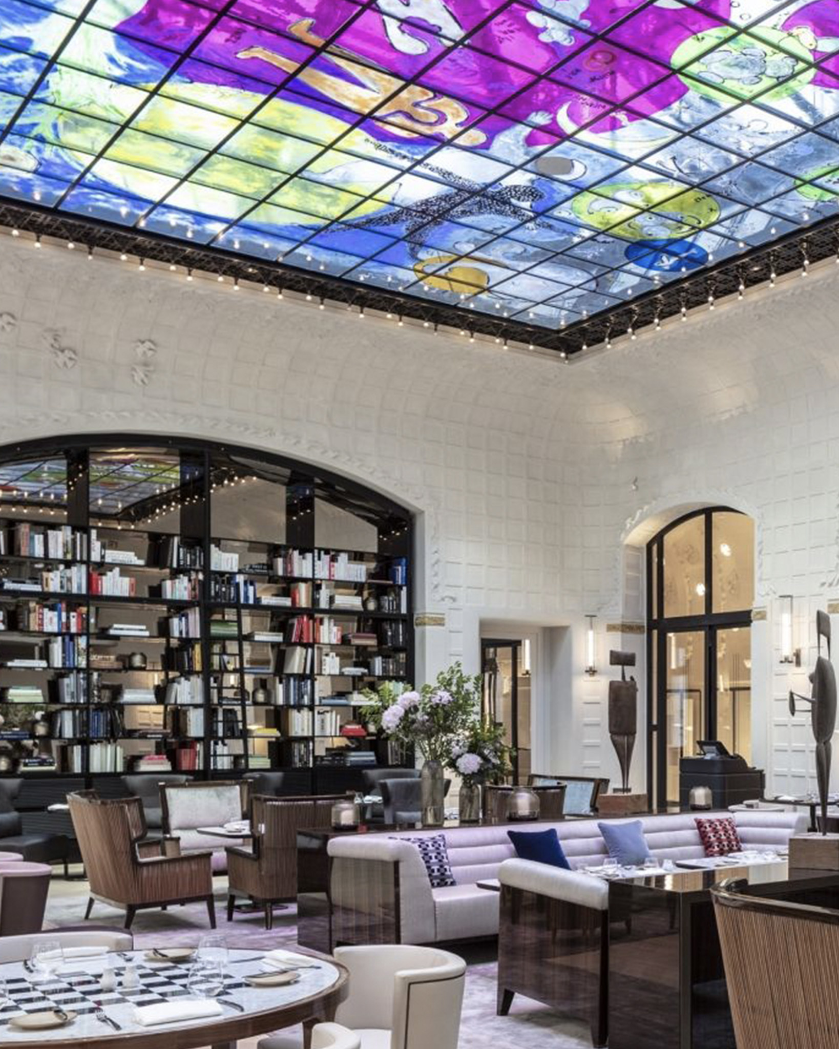 SALON SAINT-GERMAIN