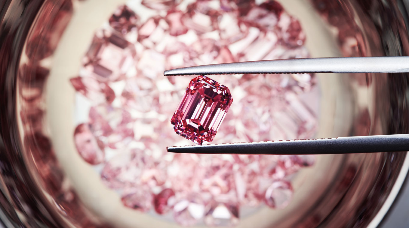 Argyle-Pink-Diamonds-campaign-1
