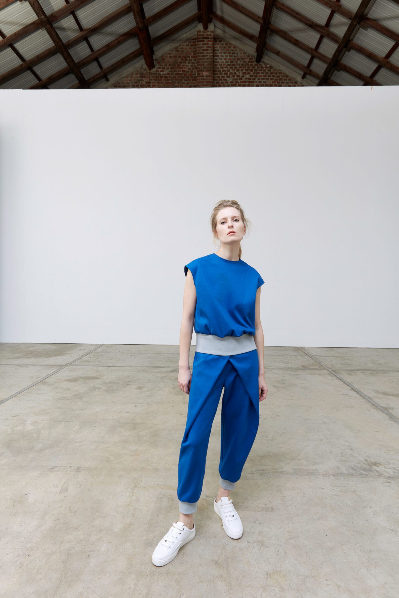 4. BAV TAILOR_AW20 ANANTA_shanti yoga outfit