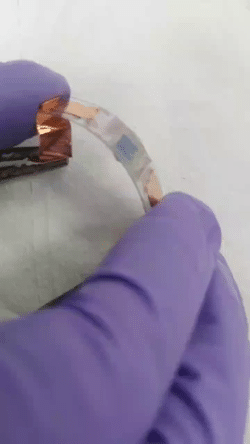Polymer–MXene–Viologen-Based
Suprahybrid
Electrochromic Device: Flexible Smart Window with Visible and Near-Infrared
Switchability