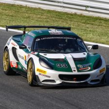 Squadrone Lotus a Varano