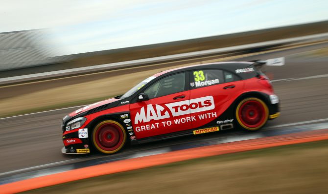 Prima pole di Morgan nel BTCC