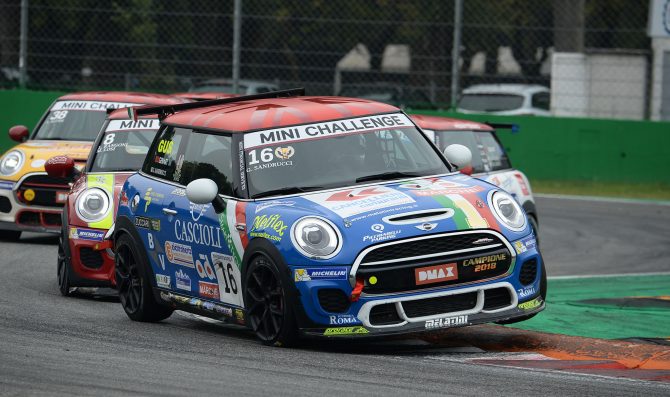 Torelli vince, Sandrucci è campione
