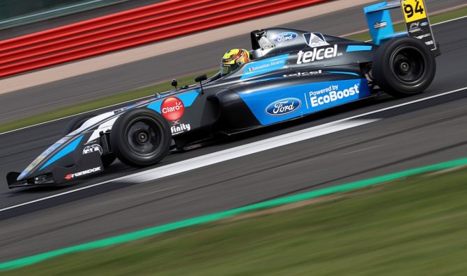 Double R Racing confirms Alvarez