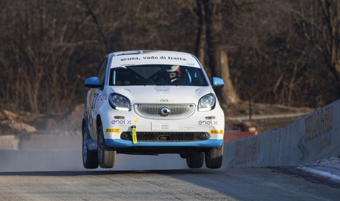 Buona la prima per la smart rallycross!