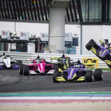 Chadwick extends W Series lead