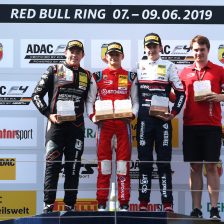 Paul Aron vince con Prema