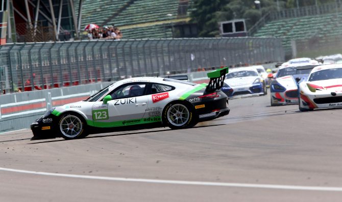 Imola: frattura per La Mazza