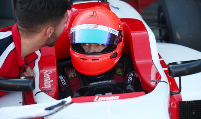 F3 inglese, arriva Horsten