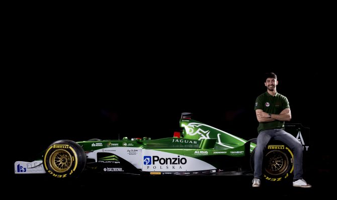 Ponzio in Boss GP con la Jaguar F1