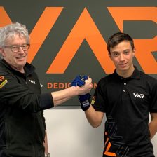 Pizzi firma con Van Amersfoort