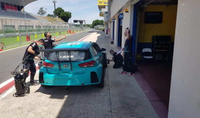 Jelmini OK nei test di Vallelunga