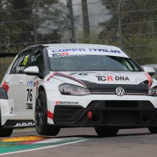 Cappellari torna in pista con la Golf