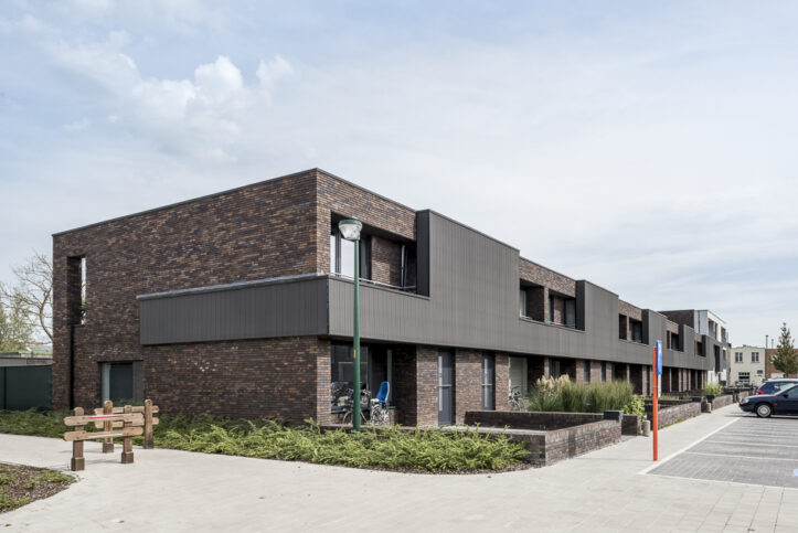9 woningen + 6 appartementen in Blankenberge door Damman