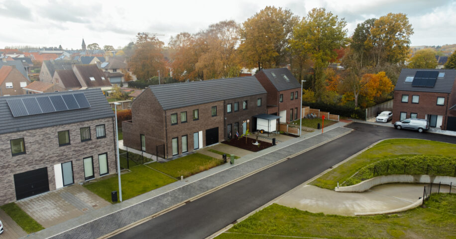 42 woningen + 32 appartementen in Veldegem - beeld 2