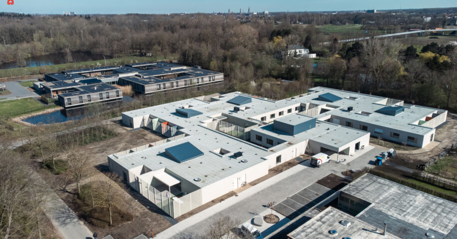 Nursinggebouw met 5 woningen in Brugge - beeld 4