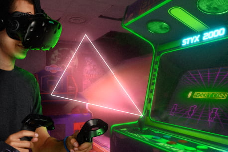 Press Start : l'aventure spéciale jeu vidéo en réalité virtuelle de Virtual Room 巴黎来了！组队穿越游戏世界，体验沉浸式VR冒险，挑战你的极限！