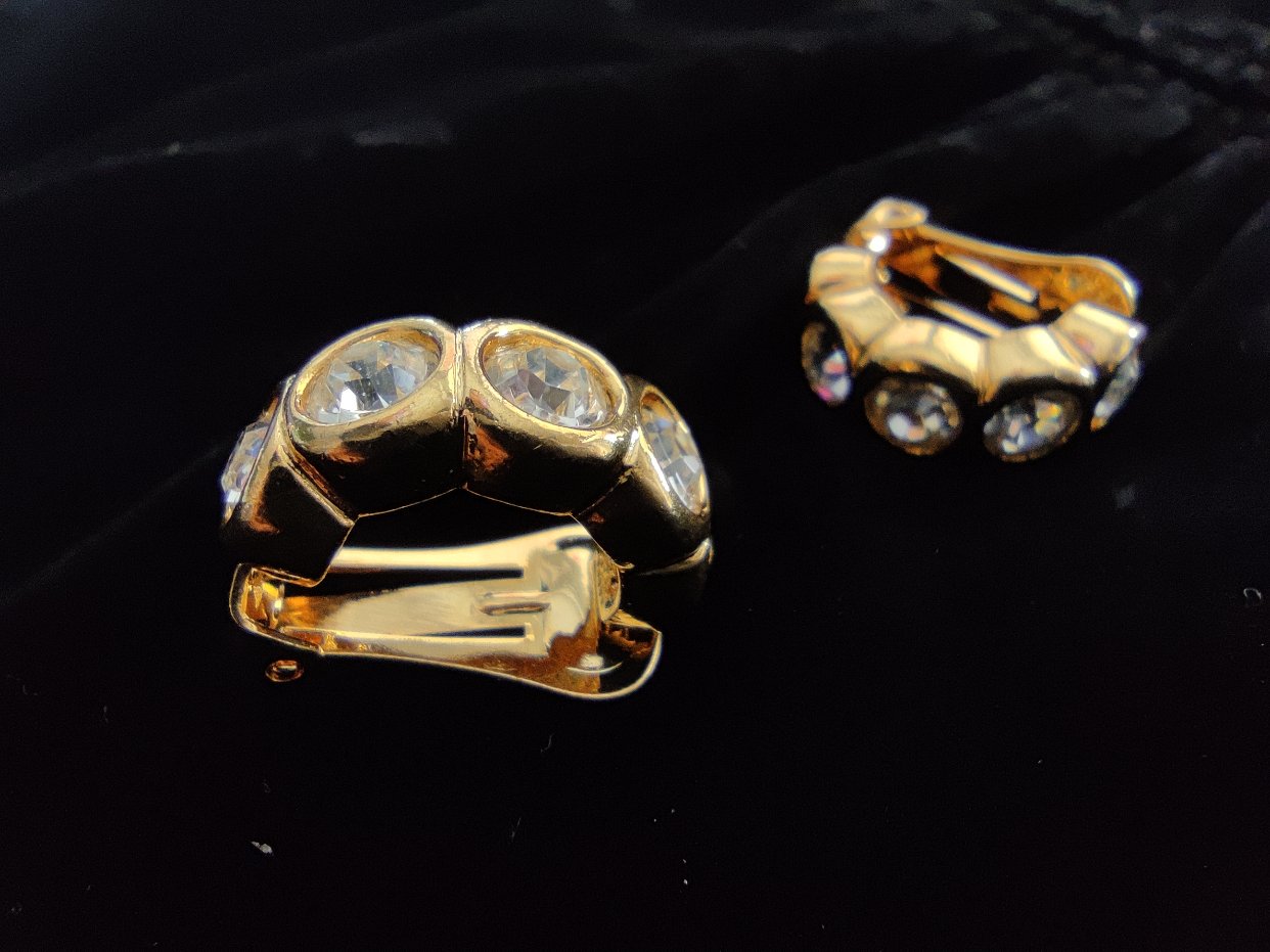 David Grau 中古玻璃耳夹 45€/35€/65€
