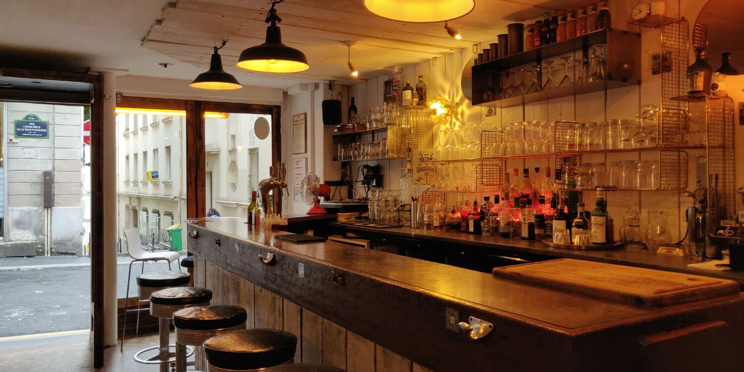 Le NFP (Nostalgique French Pub) Réserver & Privatiser en Ligne