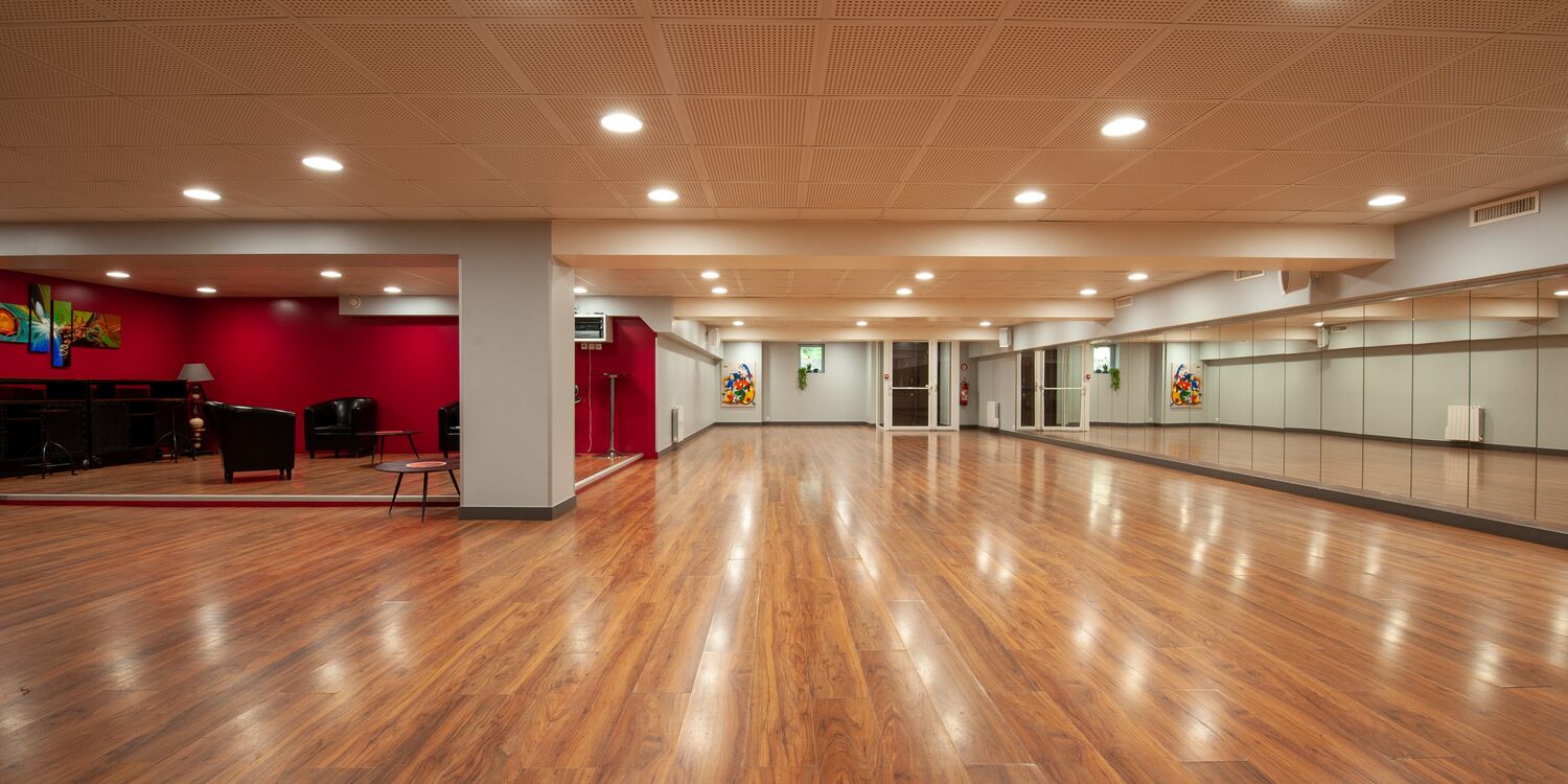 1 3 Rue Charles Bourseul 78700 Conflans Sainte Honorine Salle Évidanse, au Conflans-Sainte-Honorine