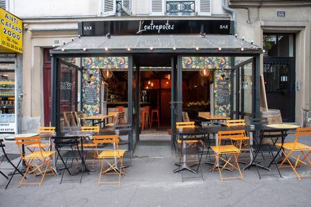 L'Entrepotes, Bar Paris Place de Clichy #0