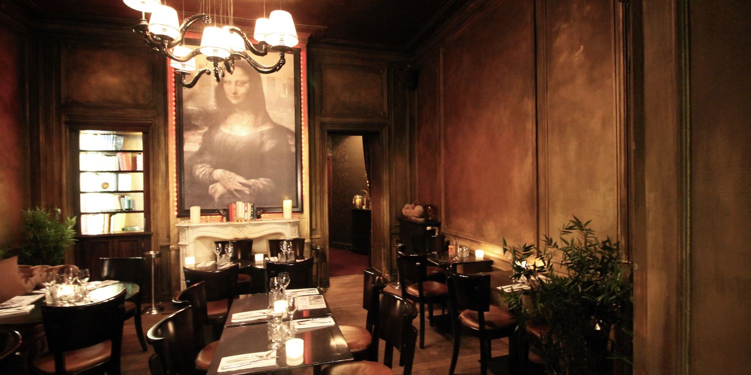 Le Chat Blanc Ex Le Roosevelt Au Champs Elysees