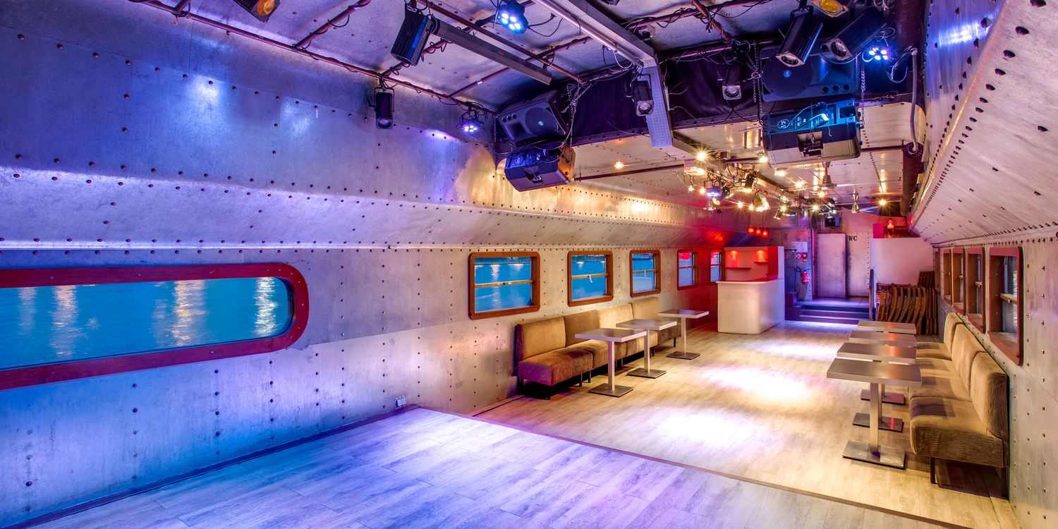 La Baleine Blanche (Péniche) Lieu à privatiser en Ligne Privateaser