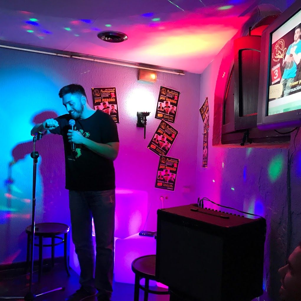 Los 14 mejores karaokes en Barcelona