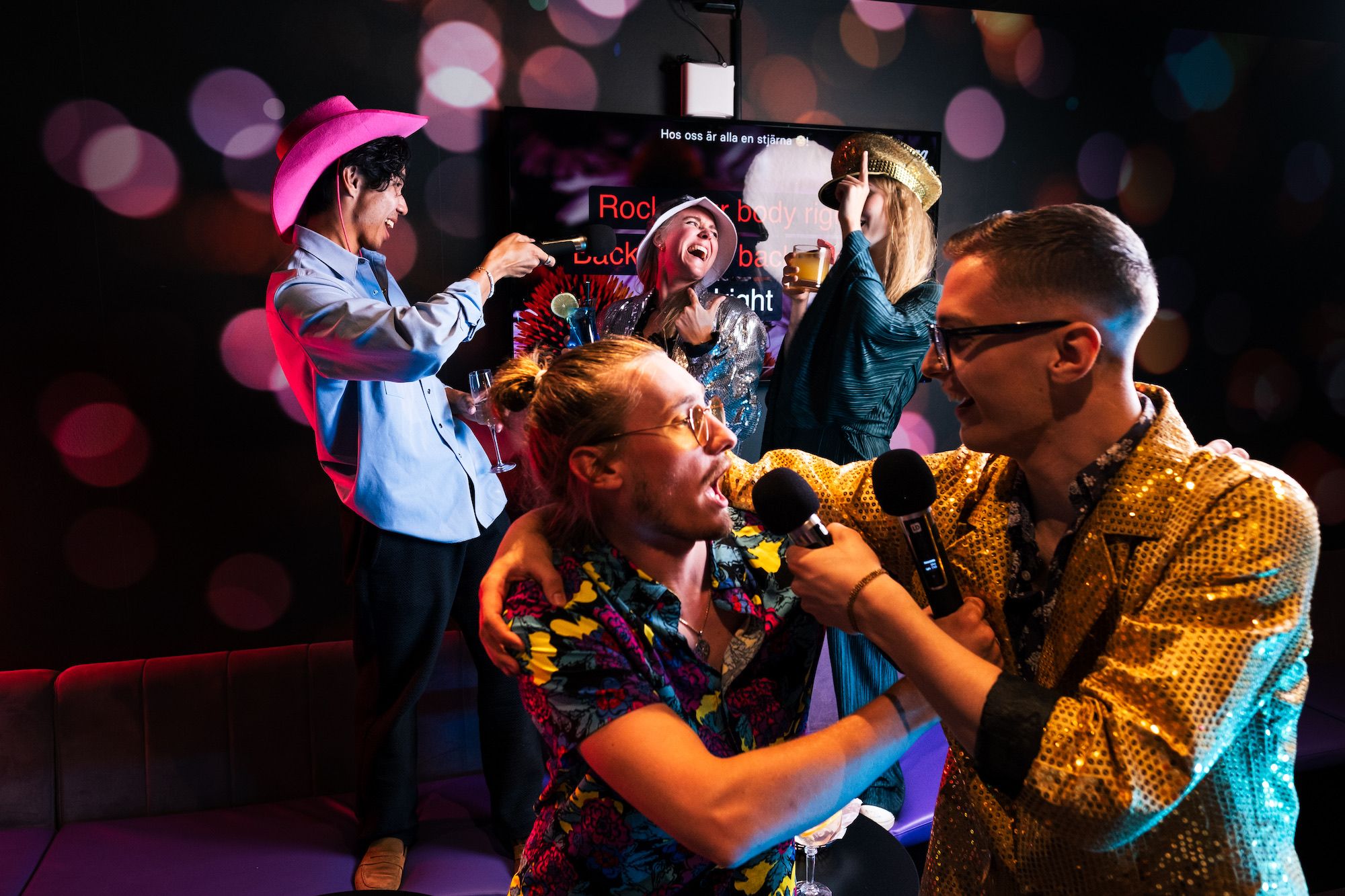 100+ best 90’s karaoke songs