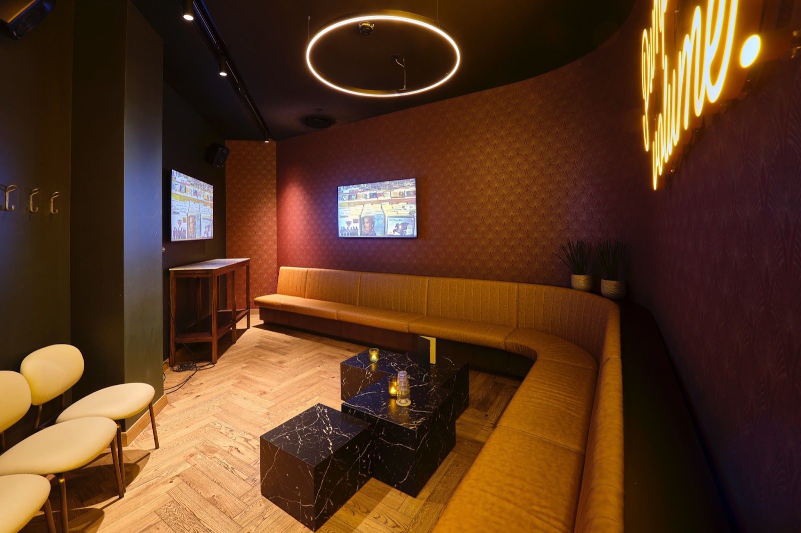 The atmosphere at Oche Reykjavik, a darts and karaoke venue