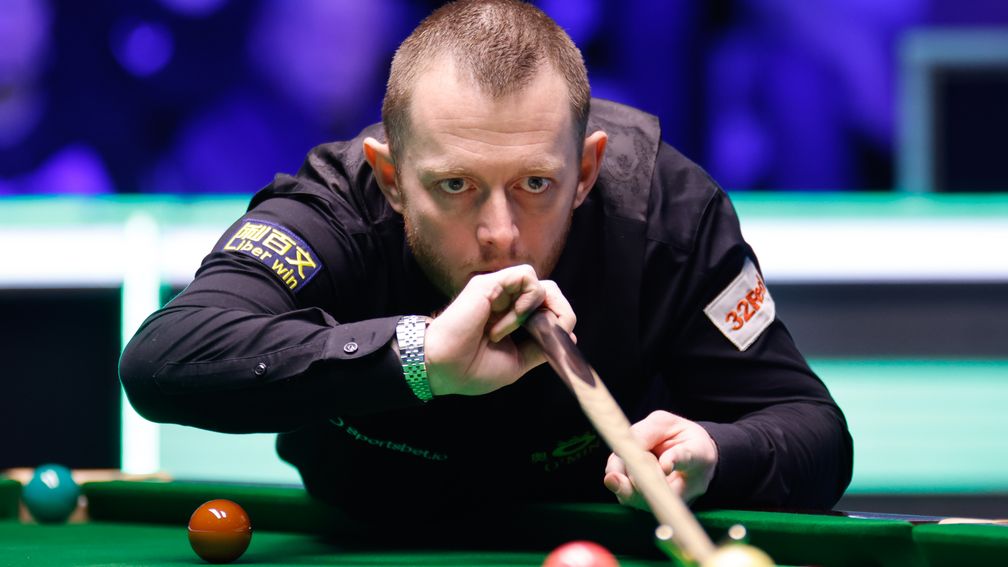 Mark Allen Battles Back to Reach World Snooker Championship Last 16 in Sheffield