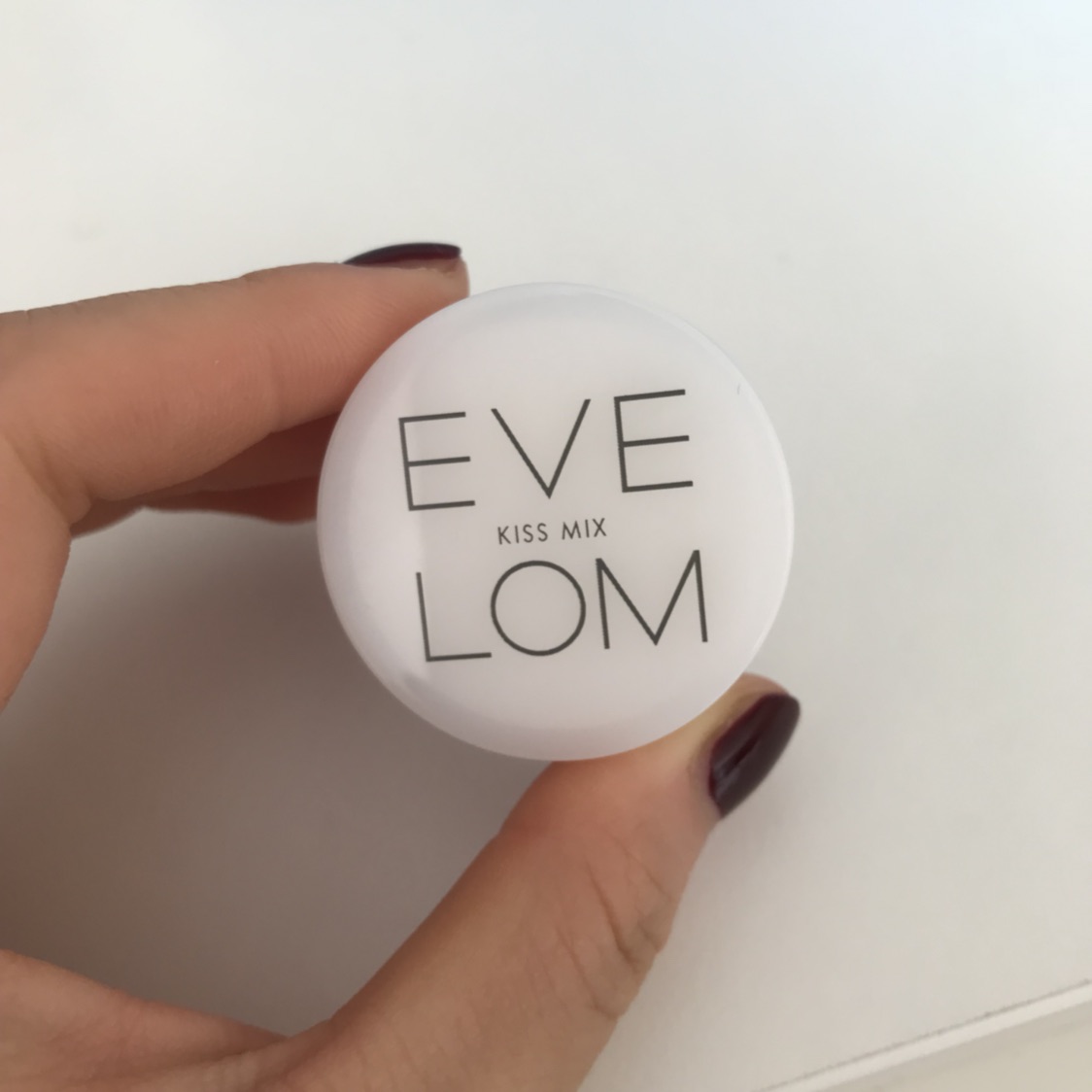 evelom唇膏使用感受