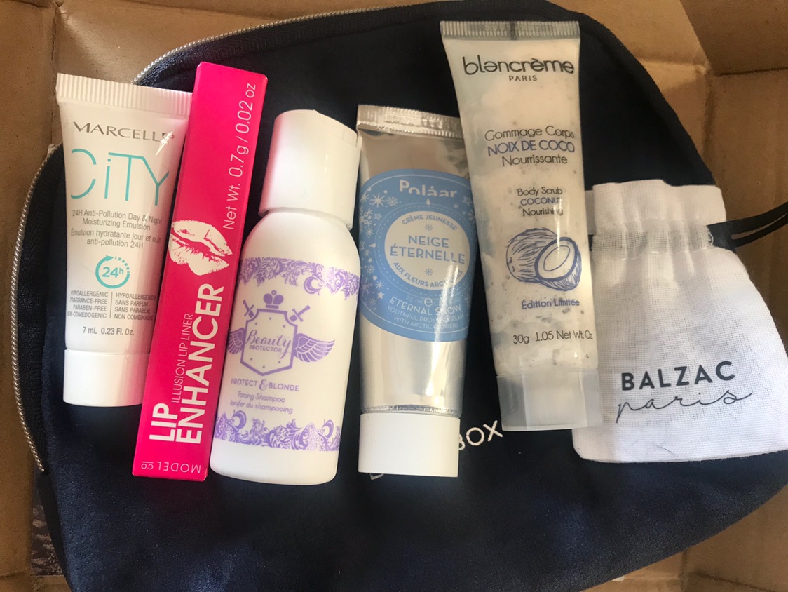 这个月的birchbox终于到啦...