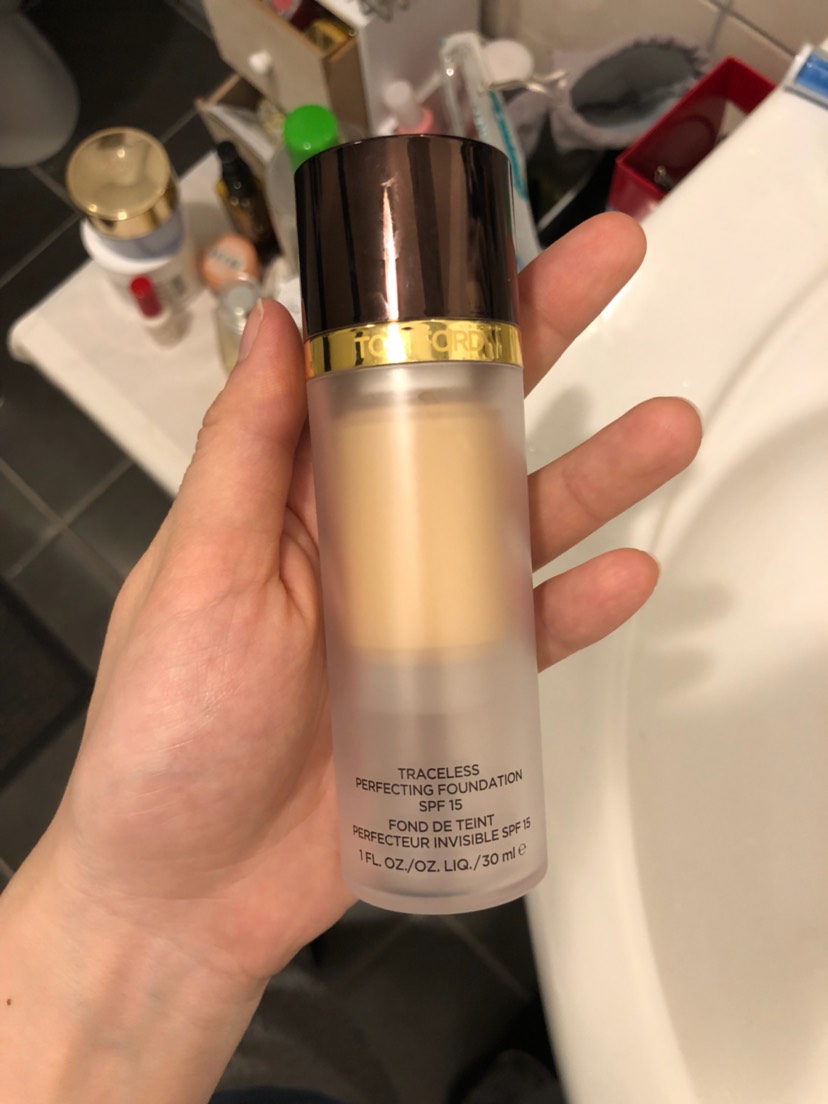 Tom Ford 圆管SPF15粉底液
