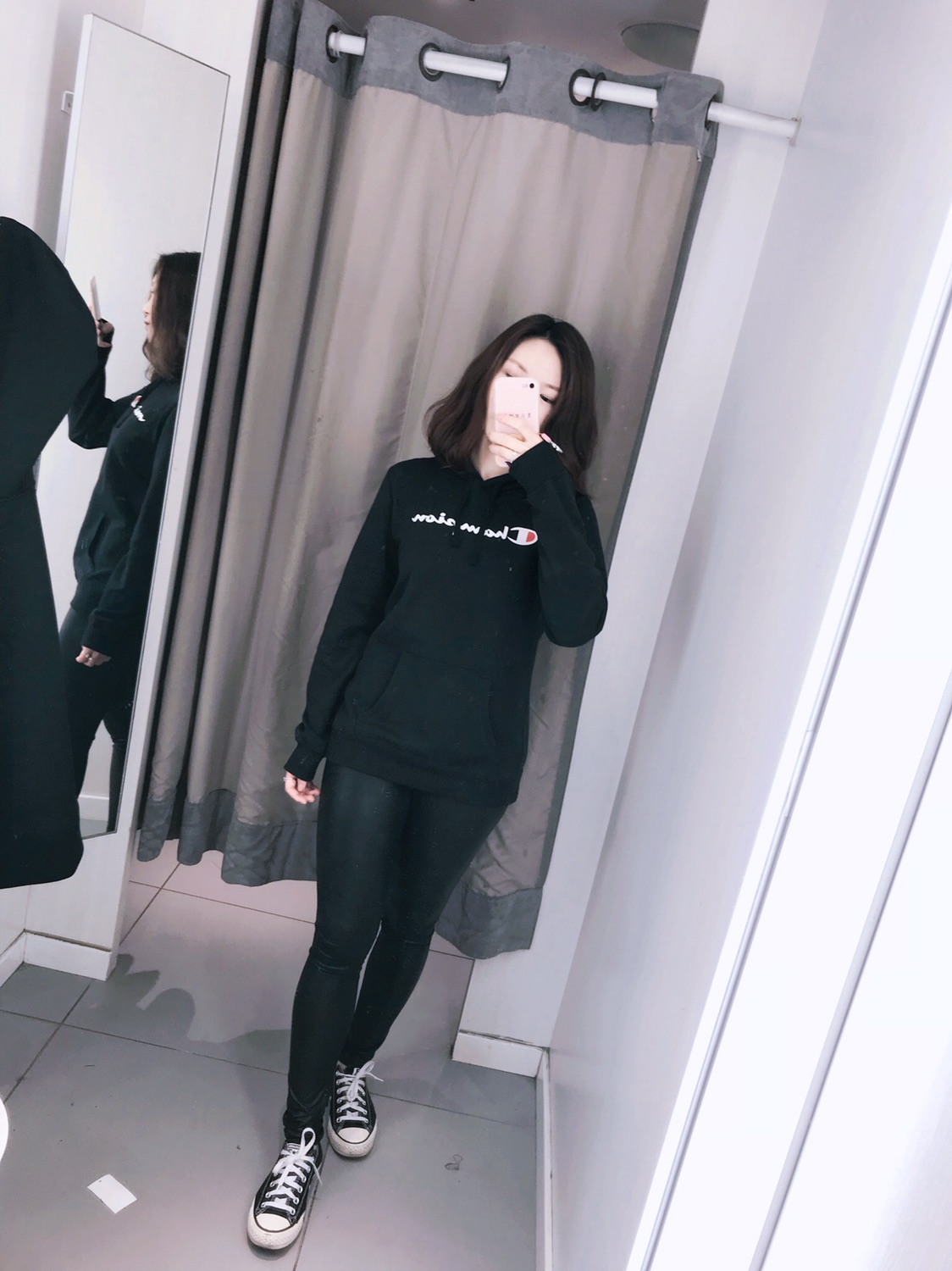 ASOS买的衣服 蹭别人家的试衣间😂