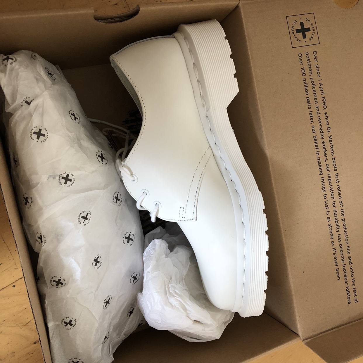 趁折扣入一双Dr.Martens，感觉是捡的😂