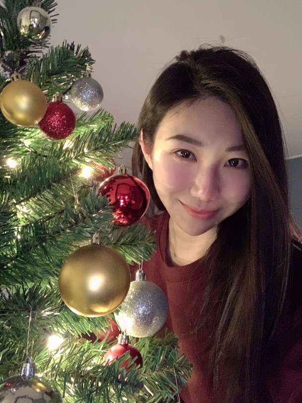巴黎家的第一颗圣诞树🎄