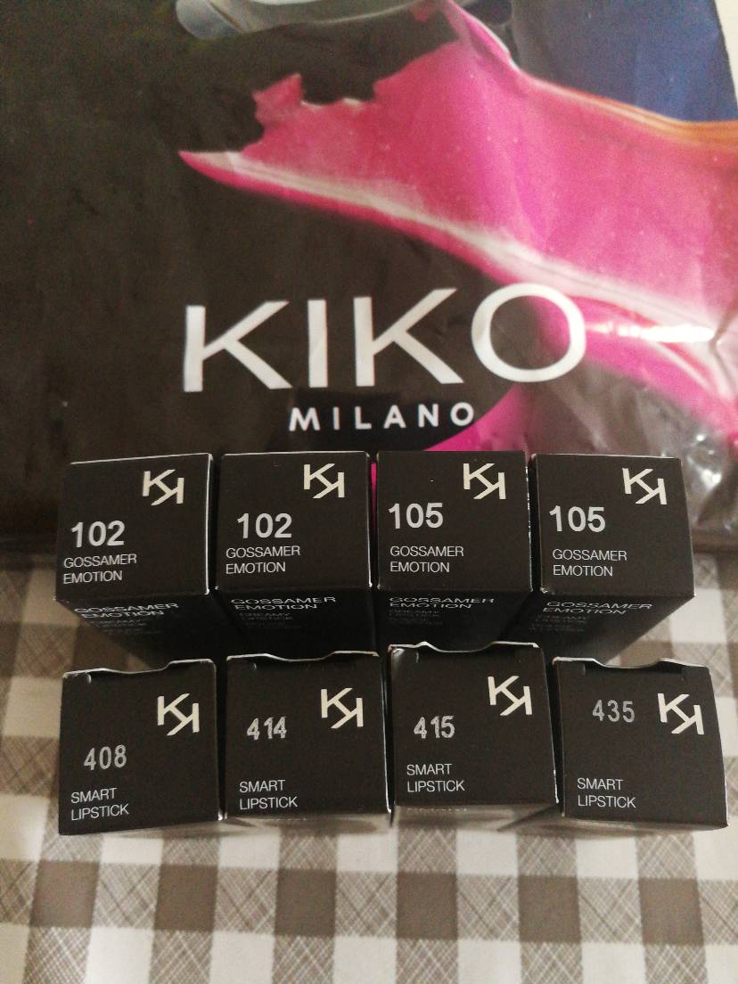 kiko买二送二活动，买了八只口红