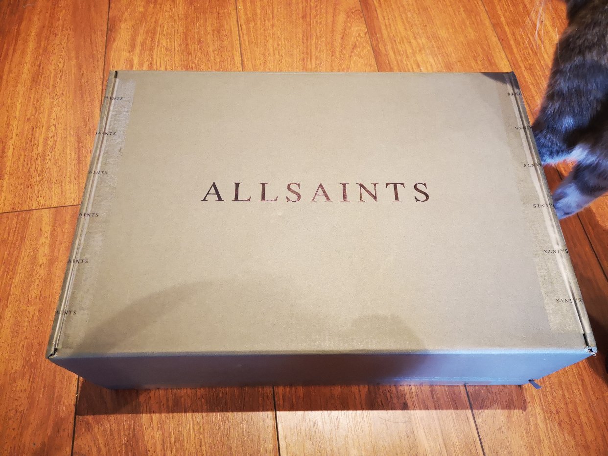 收到了期待已久的Allsaints小裙子